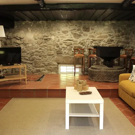 Casa Moinho Da Levada - Refugio A Beira Do Rio Coura *